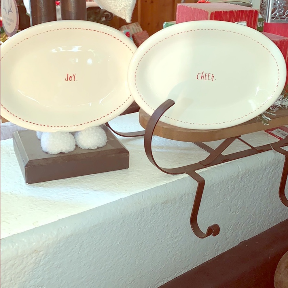 Rae Dunn Christmas Plate Set